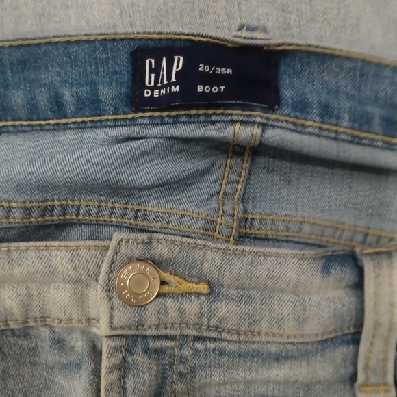 NWOT Gap 💙Denim Boot Light Wash Jeans - Picture 4 of 5